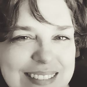 Meet your Posher, Kerry-anne